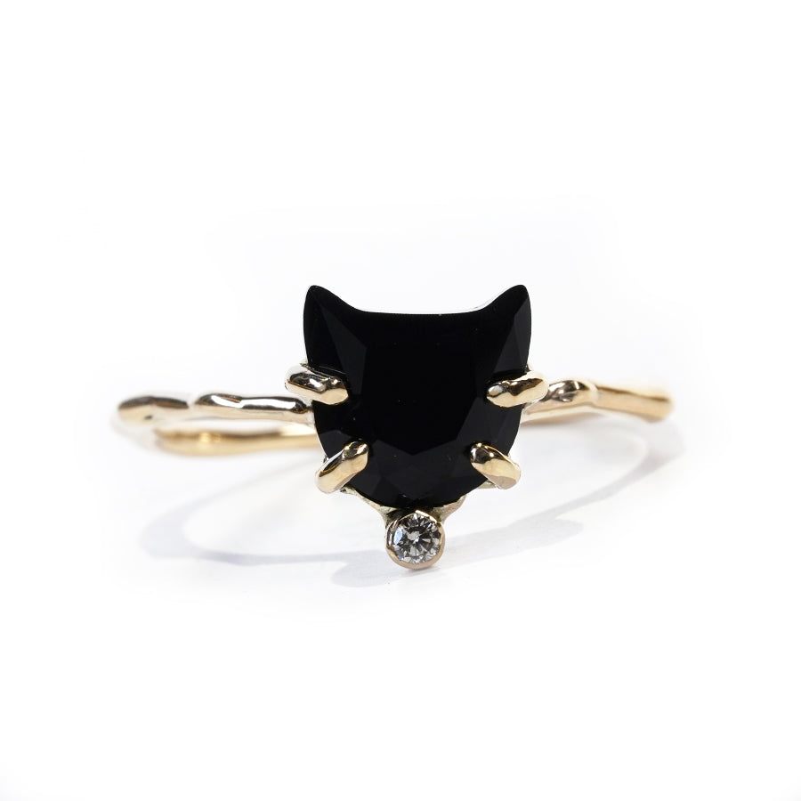 Charm ネコRing No.1178/ Black Chalcedony