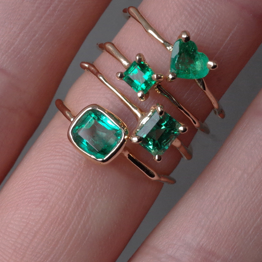 Charm Ring No.1307/ Emerald