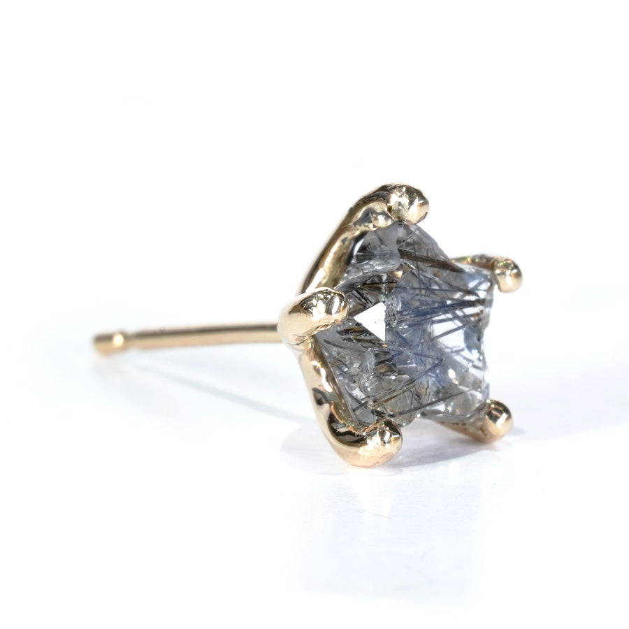 Charm Pierce No.1261/Black Rutilelated Quartz