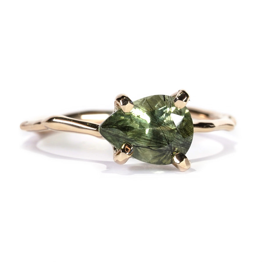 Charm Ring No.1321/ Ludwigite in Peridot