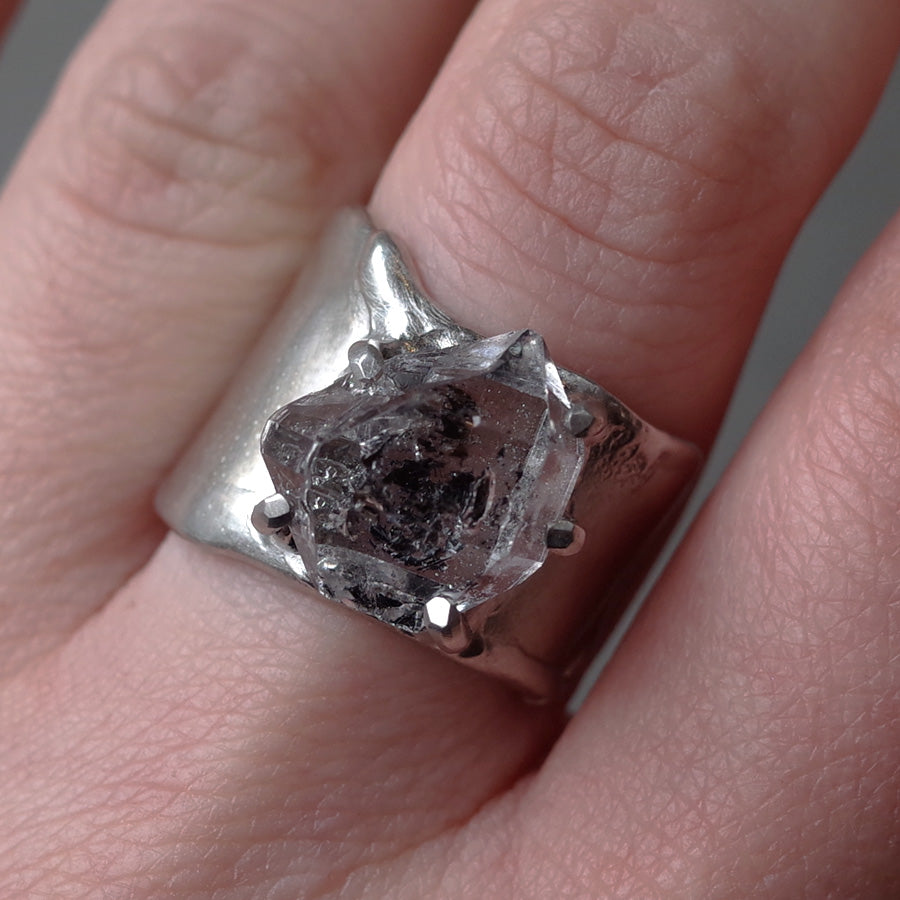 Charm Ring №1091 / Herkimer Diamond