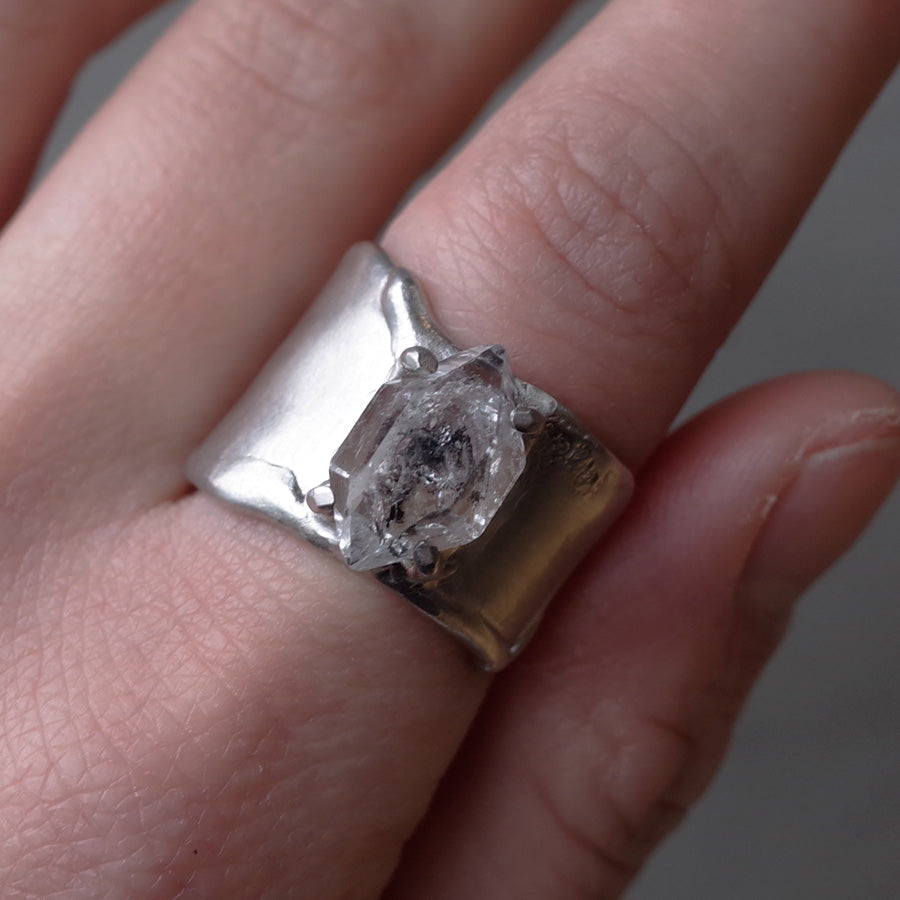 Charm Ring №1091 / Herkimer Diamond