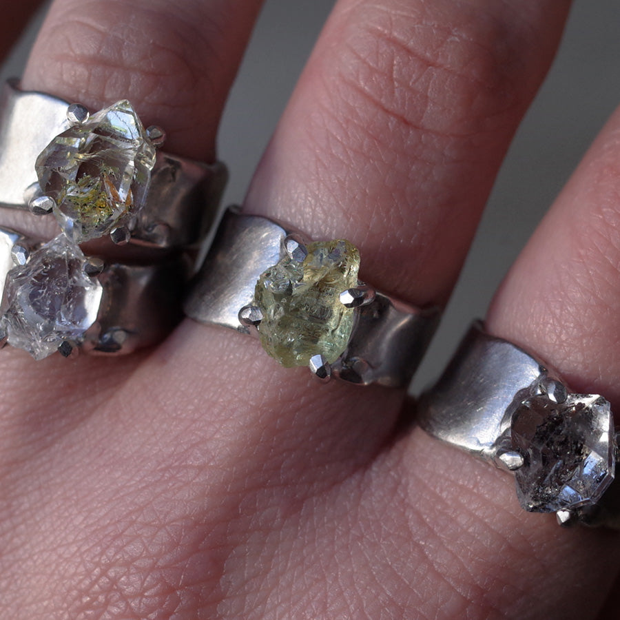 Charm Ring №1091 / Herkimer Diamond