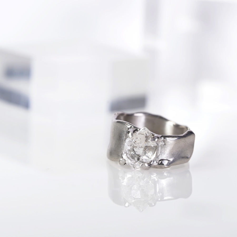 Charm Ring №1091 / Herkimer Diamond
