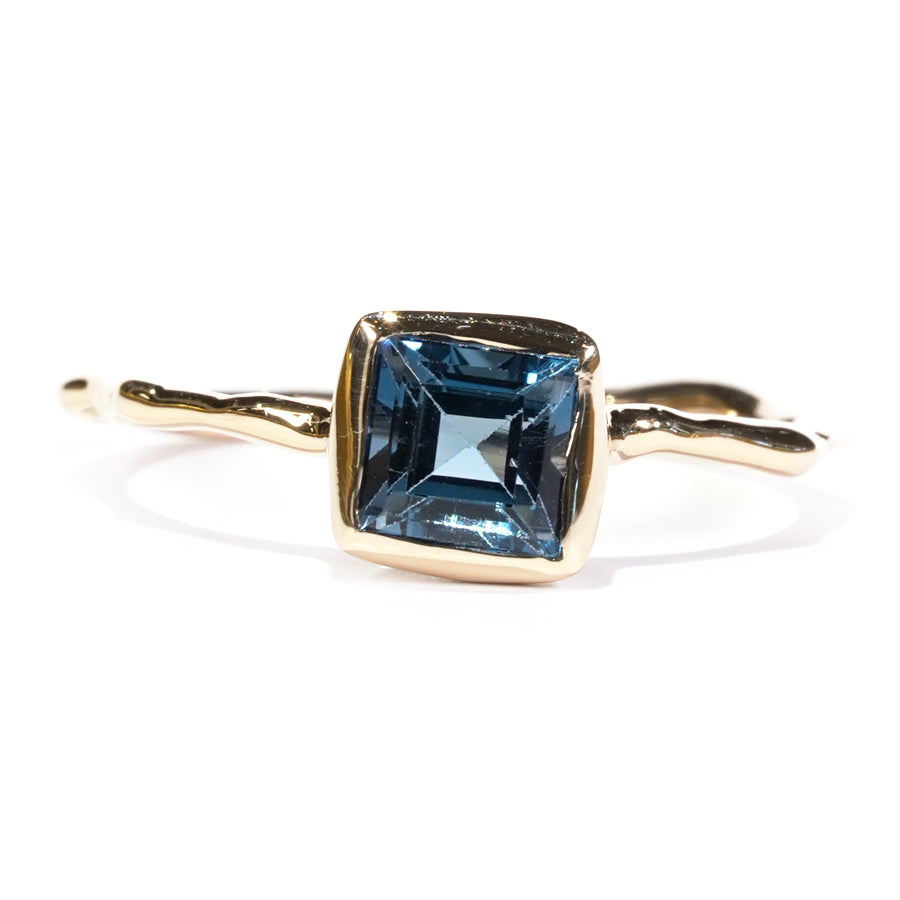 Charm Ring No.1395/ London Blue Topaz
