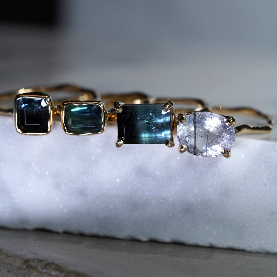 Charm Ring No.1429/Blue Tourmaline in Quartz
