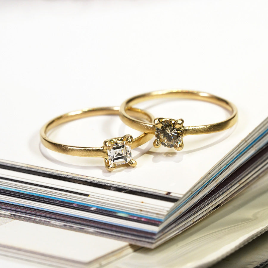 K18 Diamond Ring  №1507