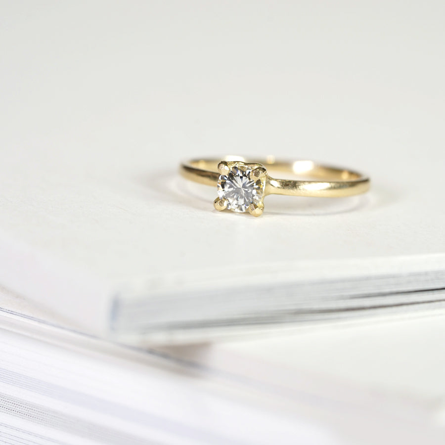 K18 Diamond Ring №1525