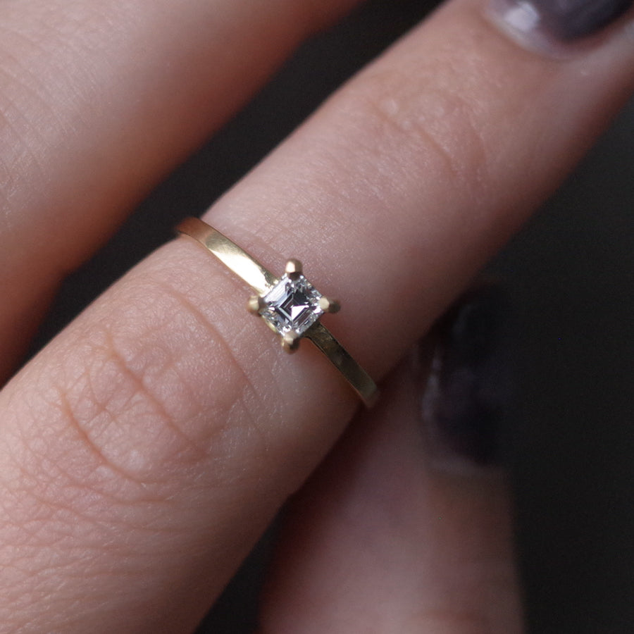 K18 Diamond Ring №1532