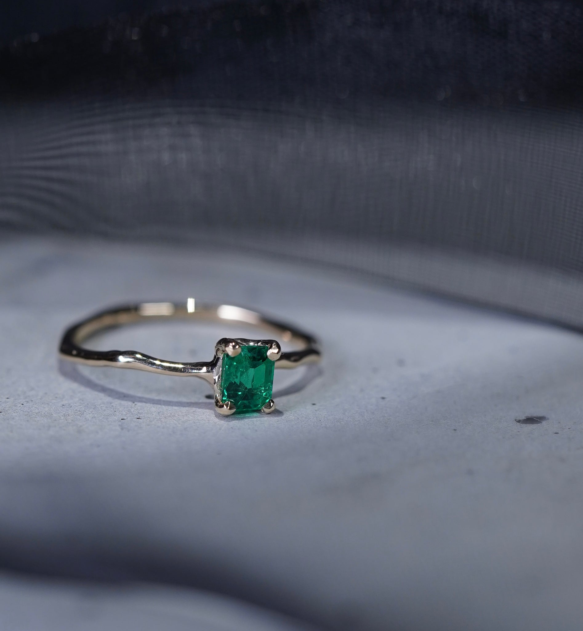 Charm Ring No.1425/ Emerald