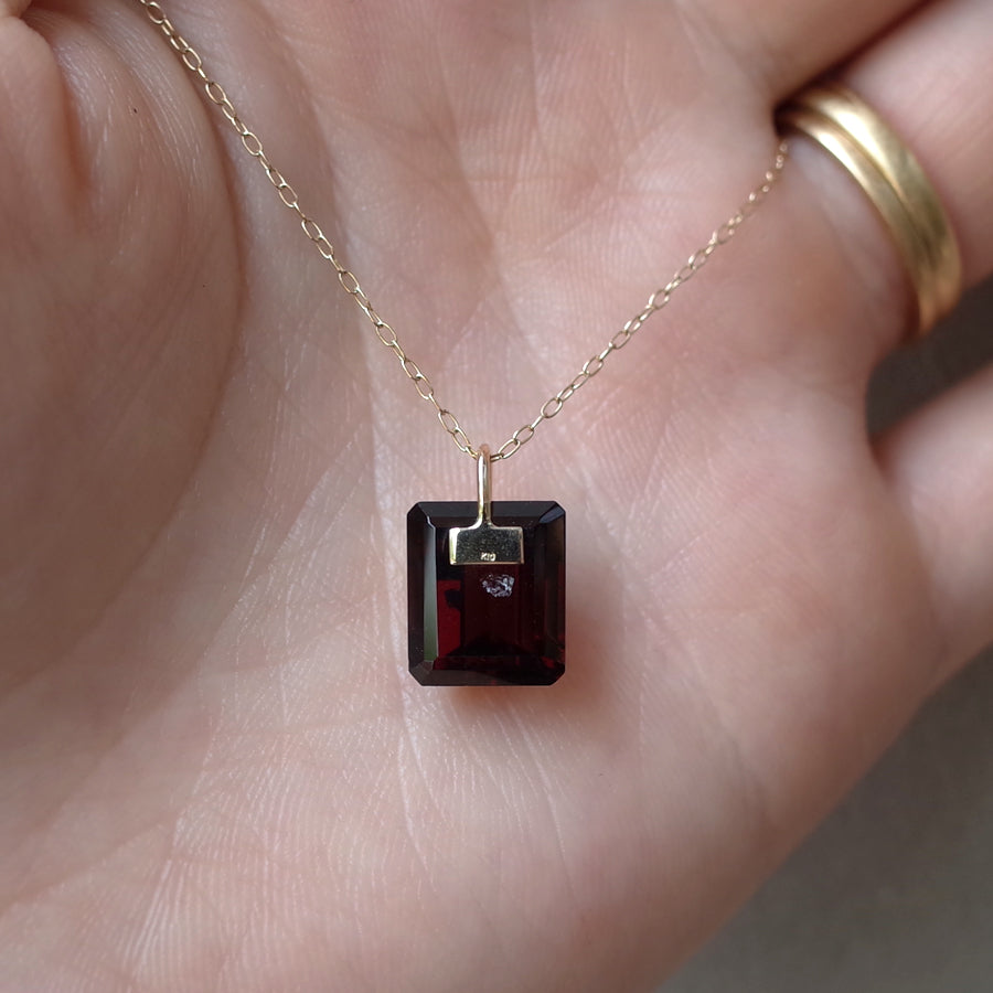Bag Top №3061/ Garnet