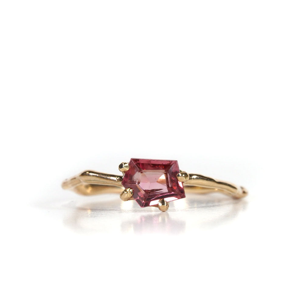Charm Ring No.928/Spinel