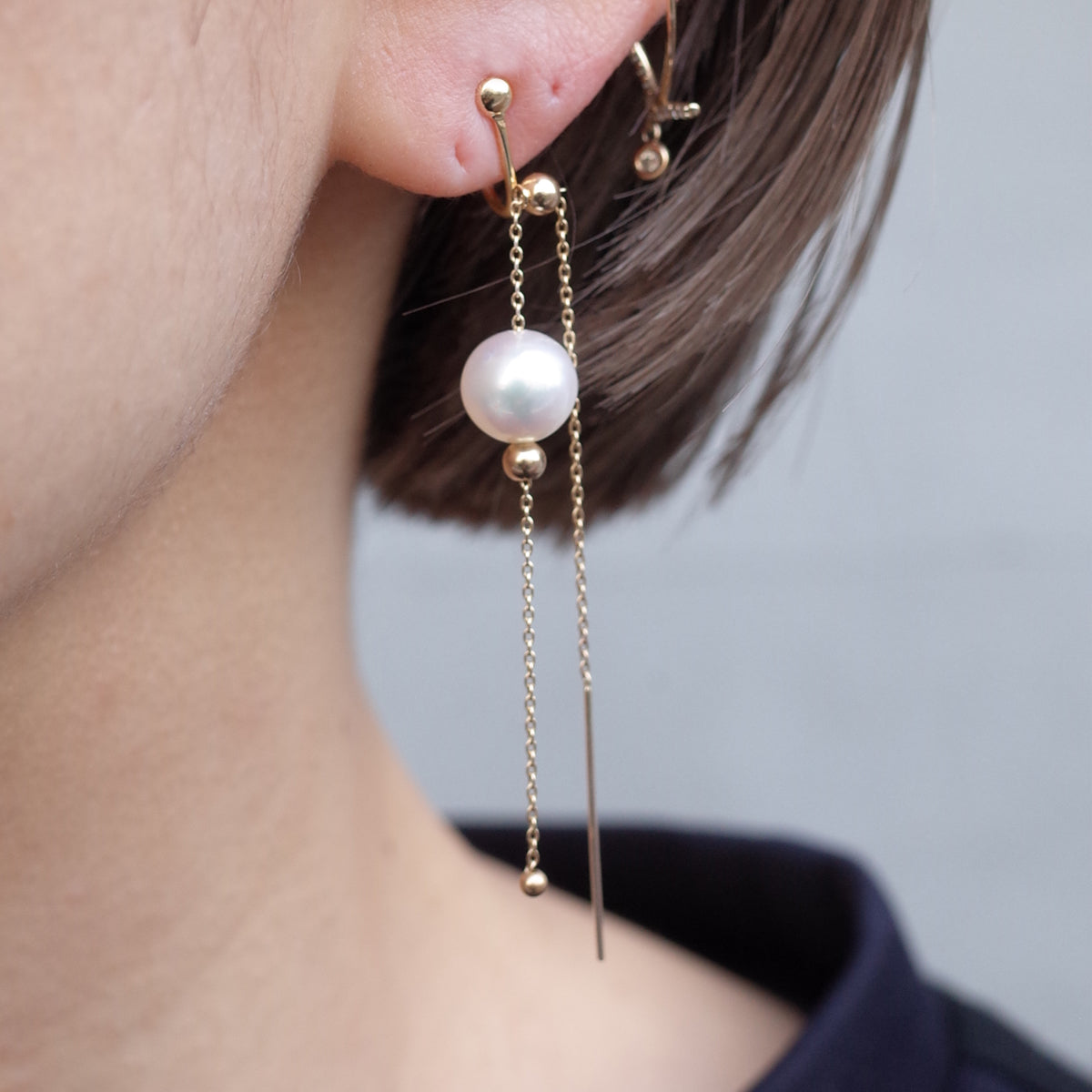 Glide Earrings (Akoya Pearl)