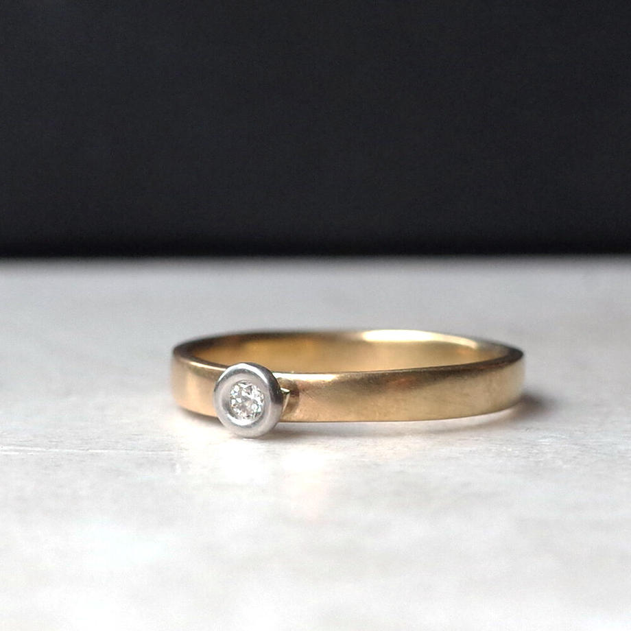 K18 Diamond Ring  №560