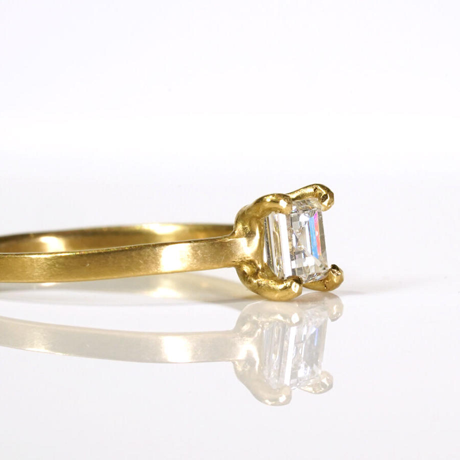 K18 Diamond Ring  №568