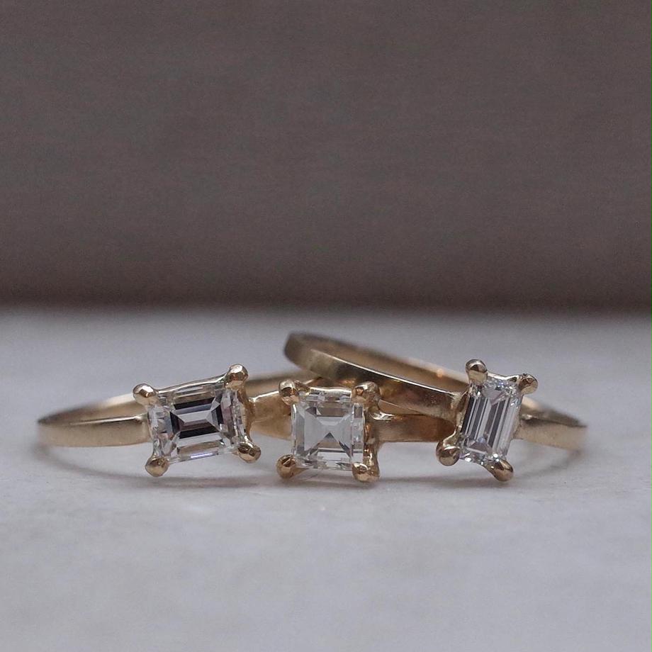 K18 Diamond Ring  №570