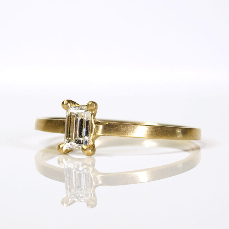 K18 Diamond Ring  №570