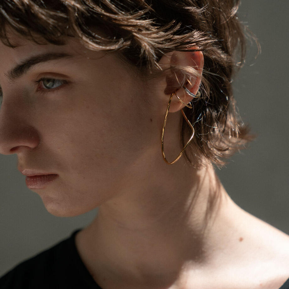 8Earcuff (L) Gold/Silver