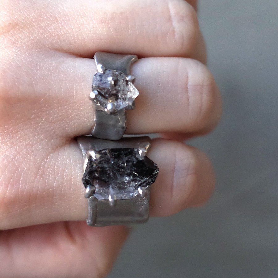 Charm Ring  №1091 / Herkimer Diamond