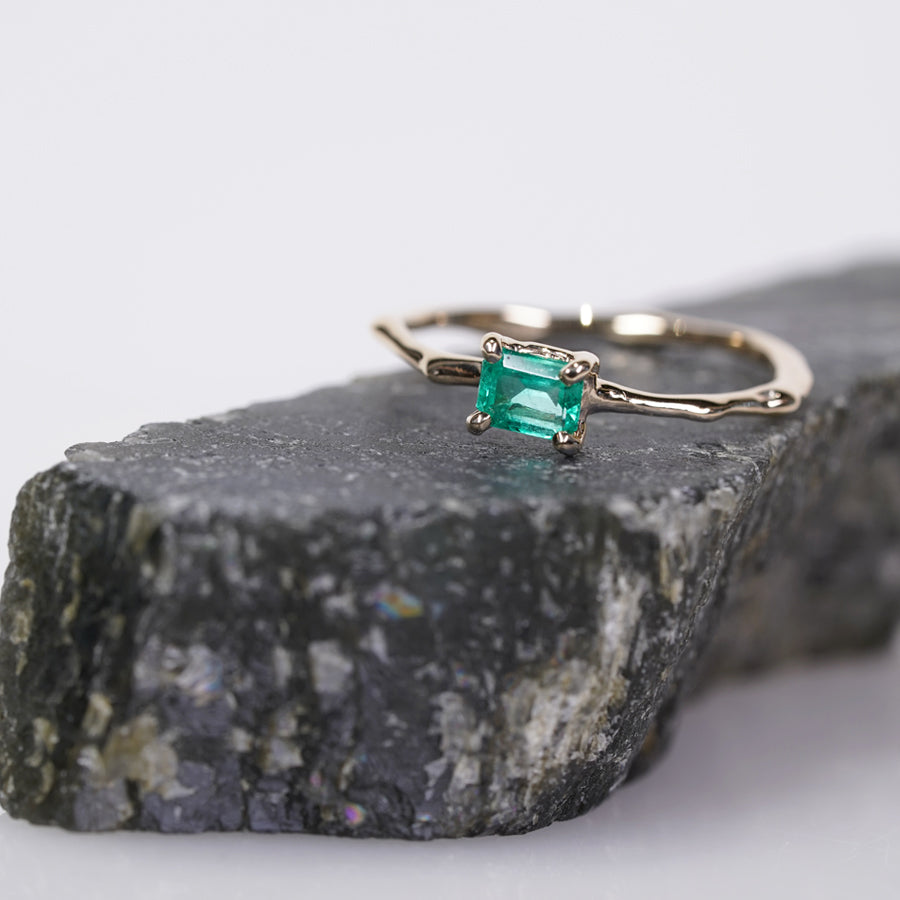 Charm Ring No.1202/ Emerald