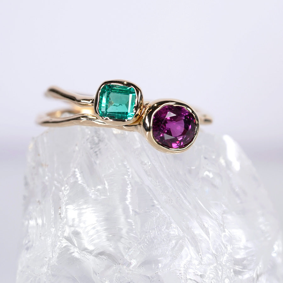 Charm Ring No.1235/ Emerald