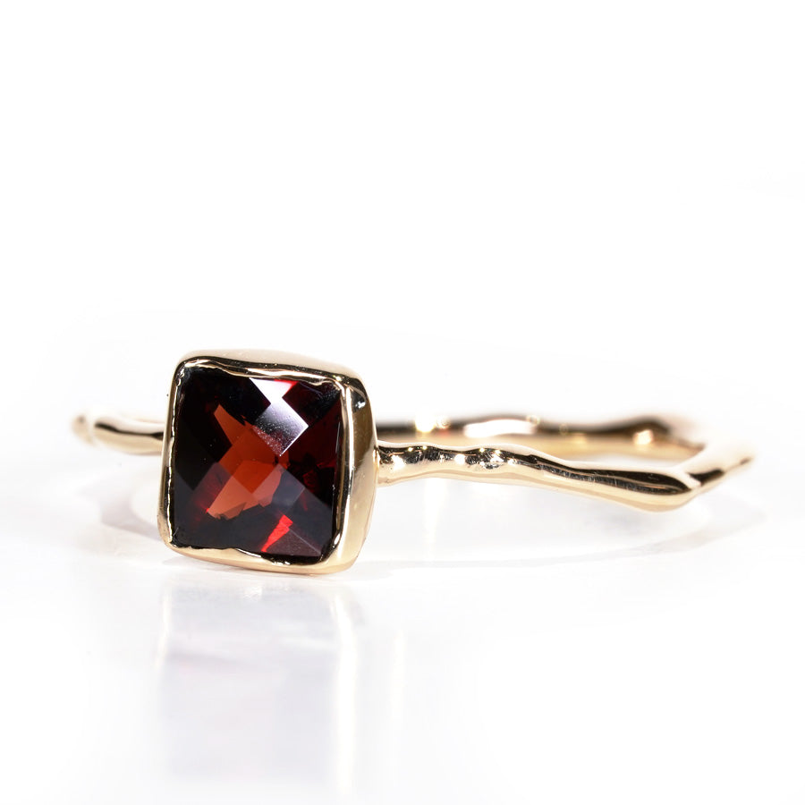 Charm Ring No.1239/ Garnet