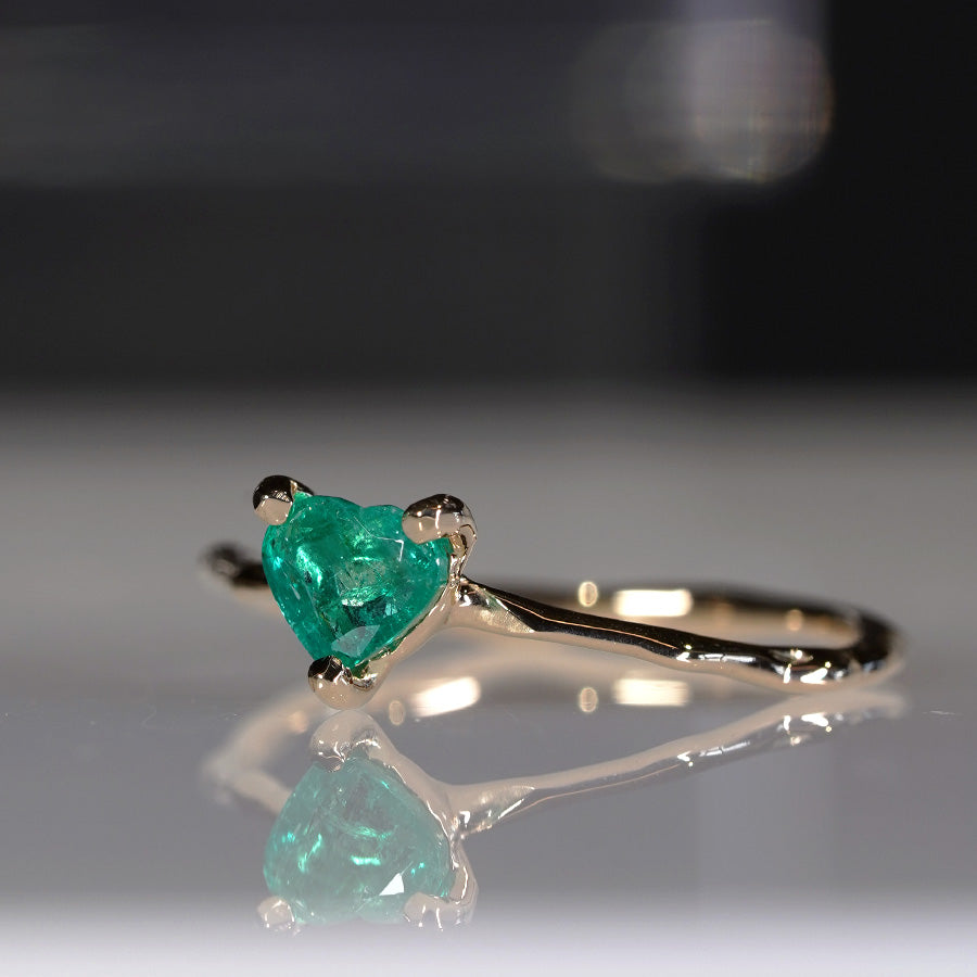 Charm Ring No.1251/ Emerald