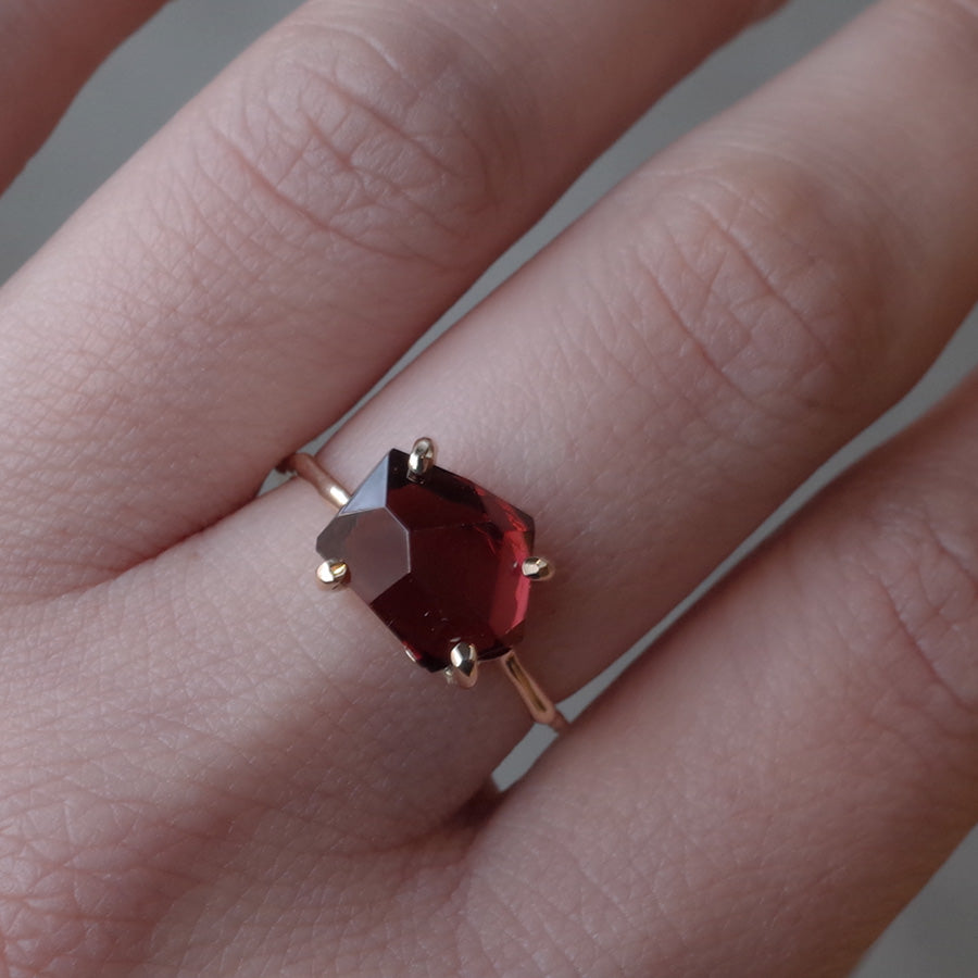 Charm Ring No.1274/ Garnet