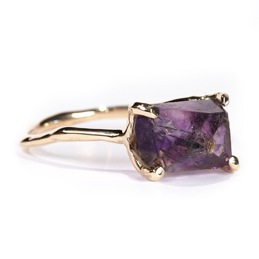 Charm Ring No.1276/ Goethite in Amethyst