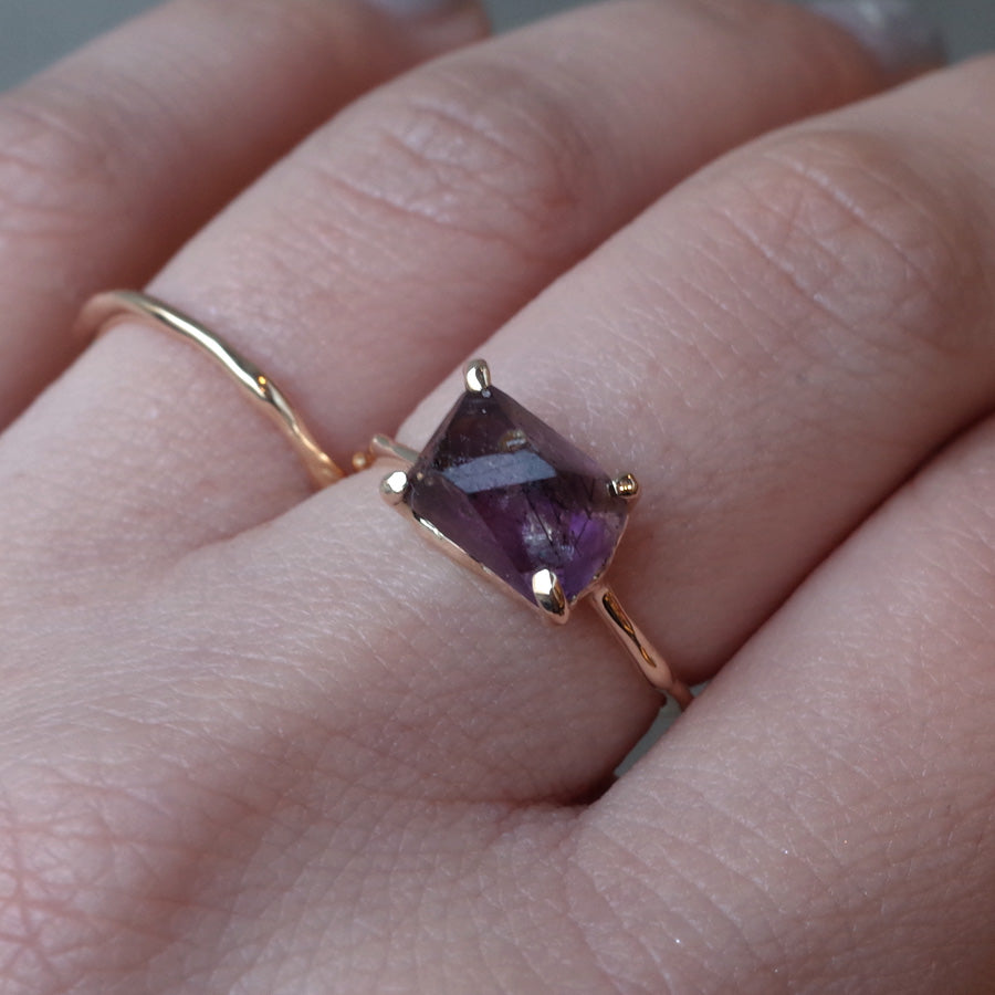 Charm Ring No.1276/ Goethite in Amethyst