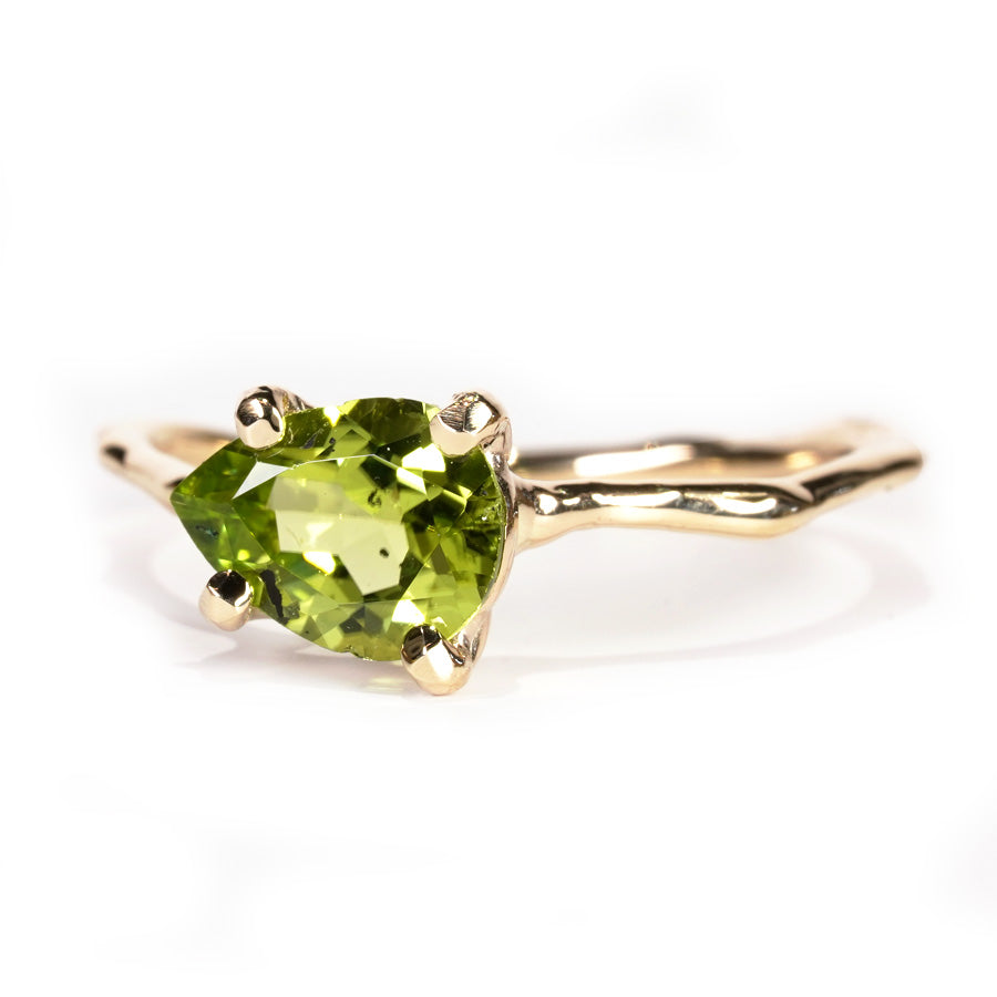 Charm Ring No.1279/ Peridot