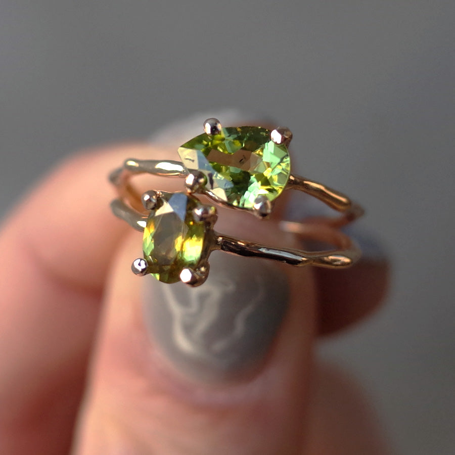 Charm Ring No.1280/ Peridot