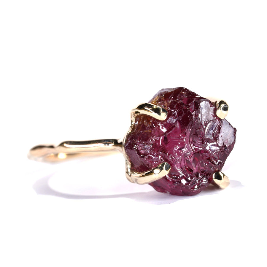 Charm Ring No.1292/ Garnet