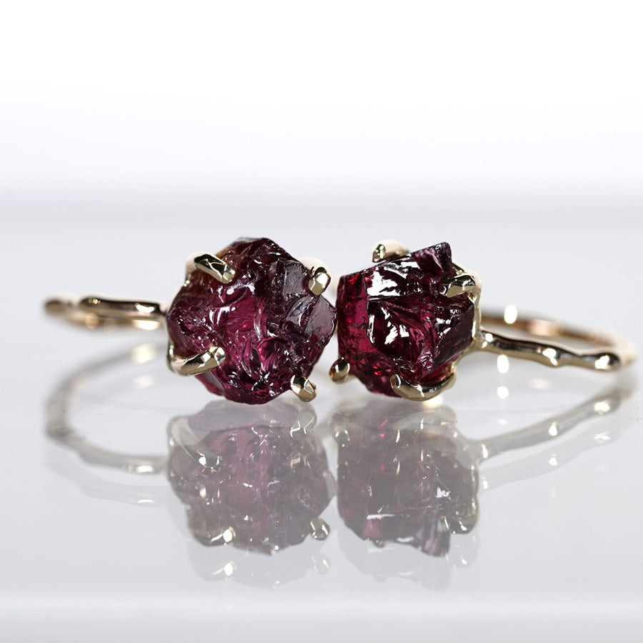 Charm Ring No.1292/ Garnet