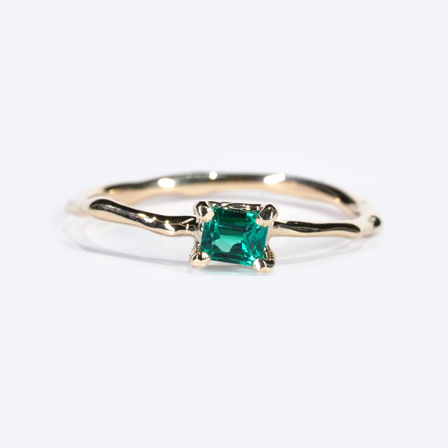 Charm Ring No.1446/ Emerald