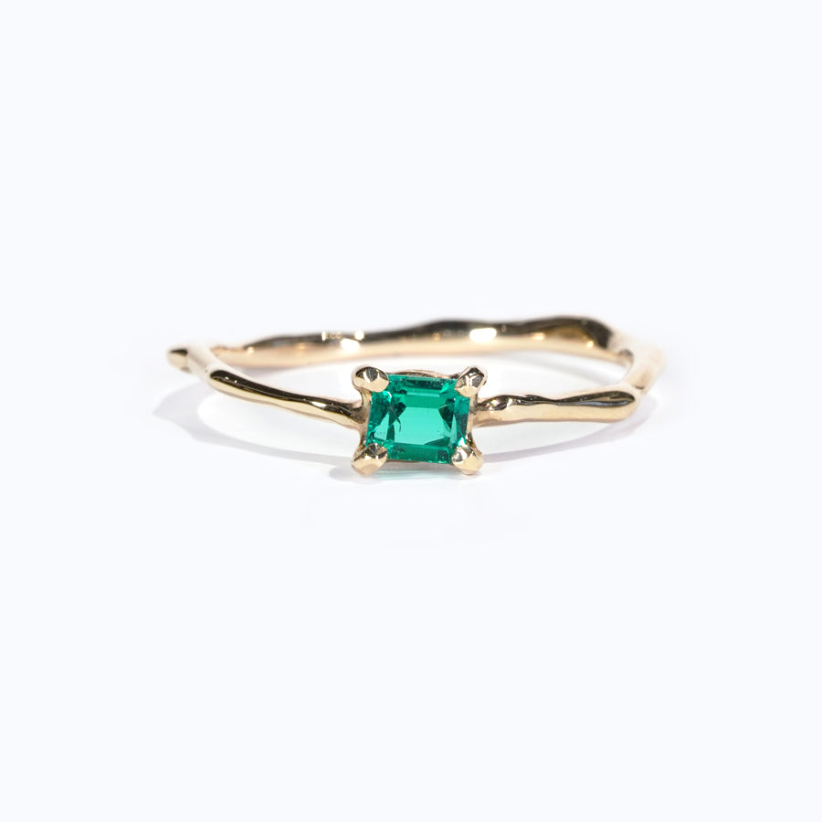 Charm Ring No.1446/ Emerald