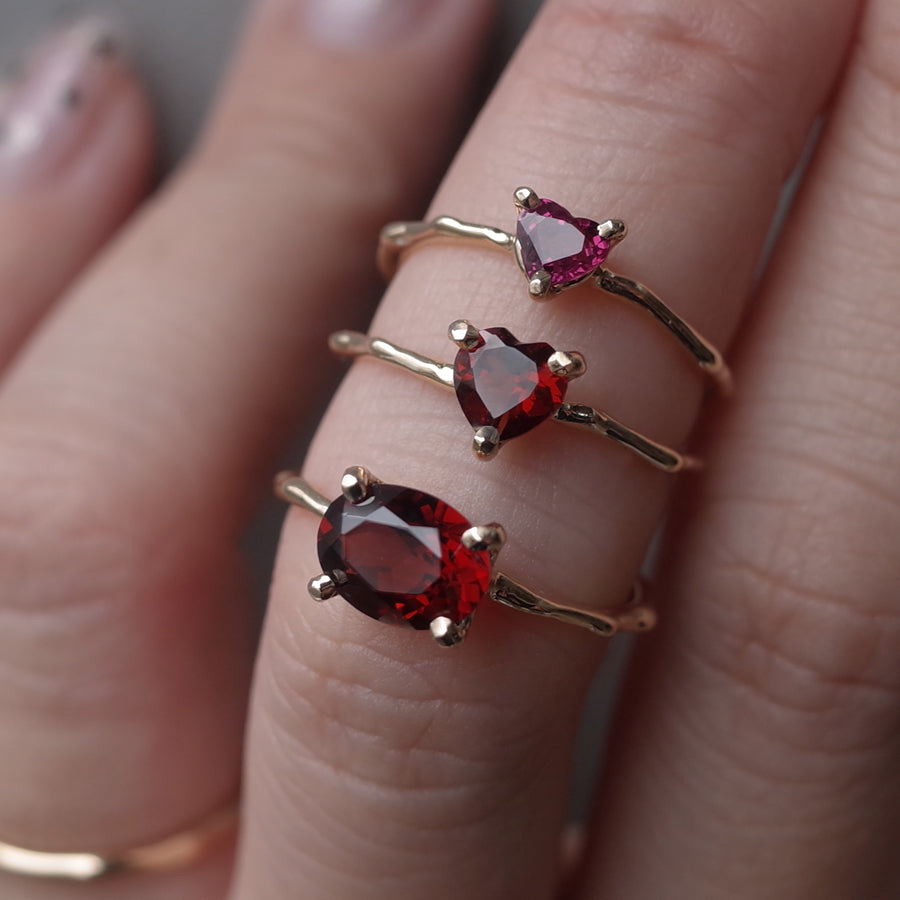 Charm Ring No.1451/ Garnet