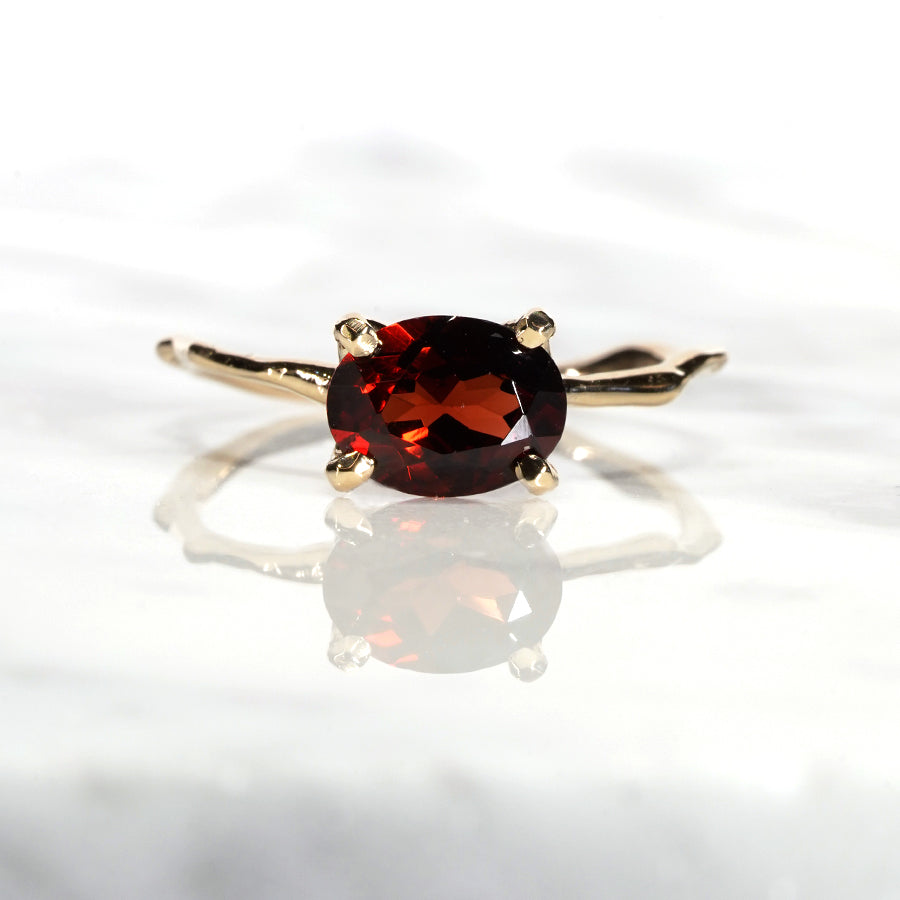 Charm Ring No.1451/ Garnet