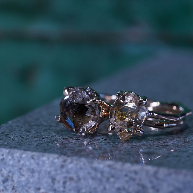 Charm Ring No.1459/ Oil in Herkimer