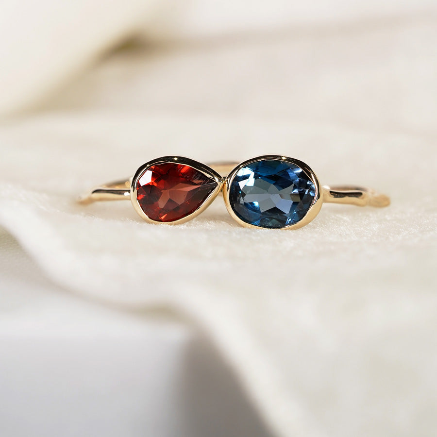 Charm Ring No.1469/ Garnet