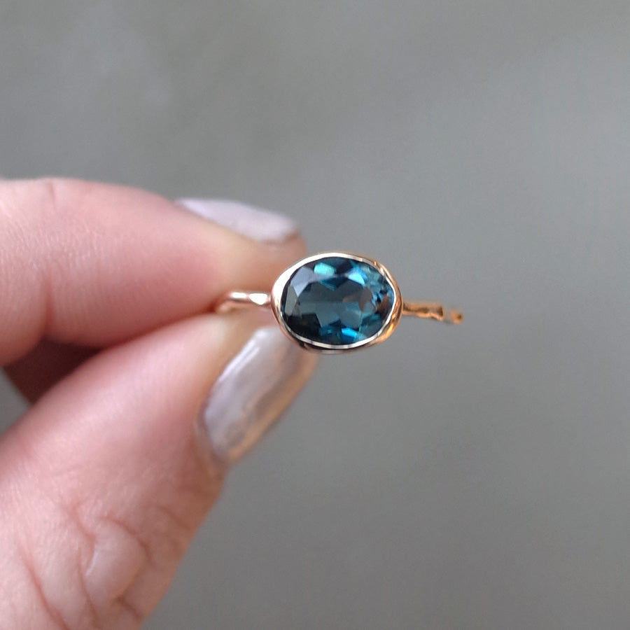 Charm Ring No.1477/ London Blue Topaz