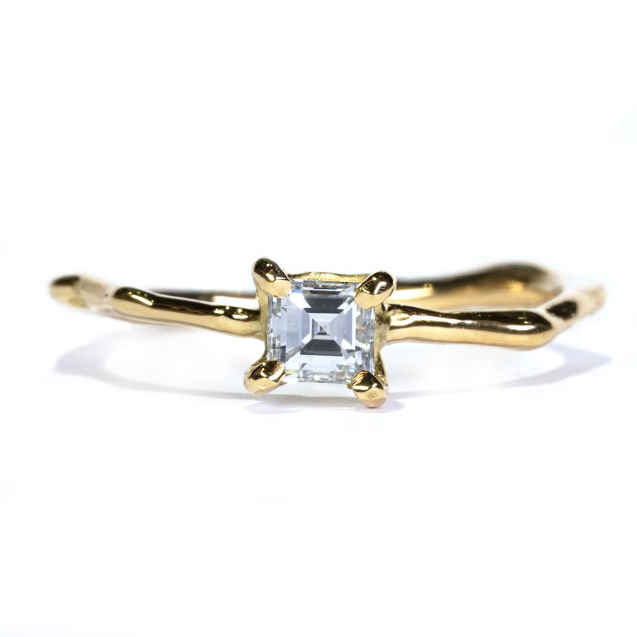 K18 Diamond Ring  №1516