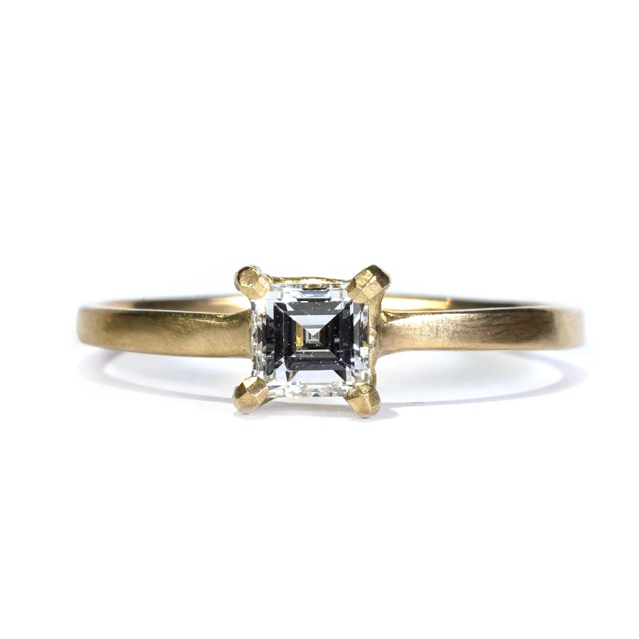 K18 Diamond Ring  №1518