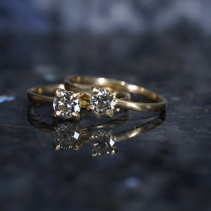 K18 Diamond Ring  №1541