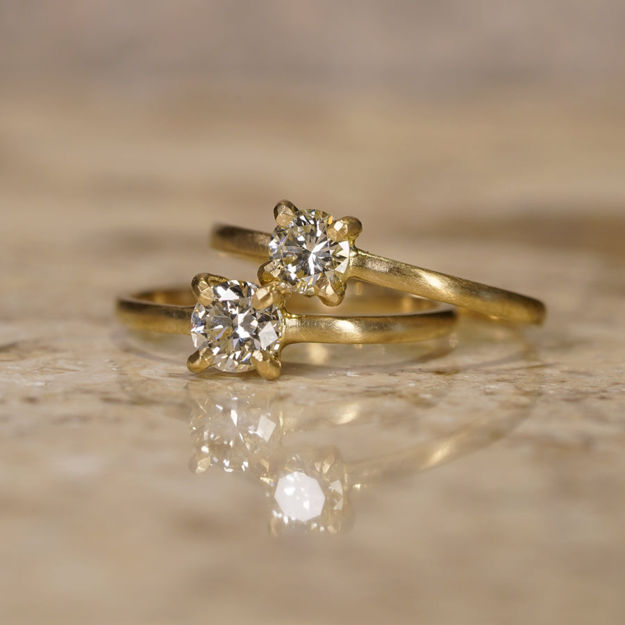 K18 Diamond Ring  №1541