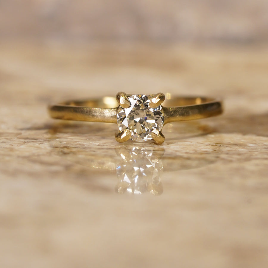 K18 Diamond Ring  №1541