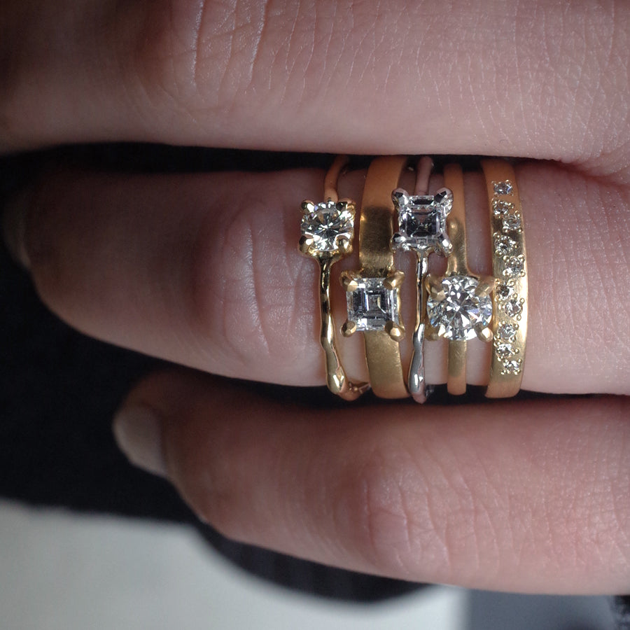 K18 Diamond Ring  №1504