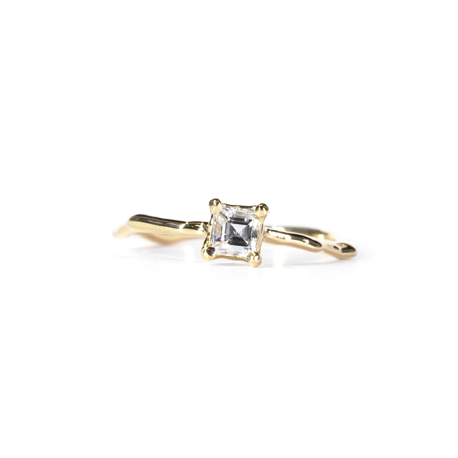 K18 Diamond Ring  №1550