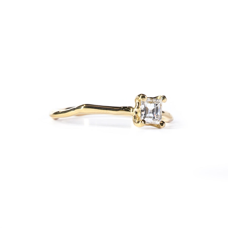 K18 Diamond Ring  №1550