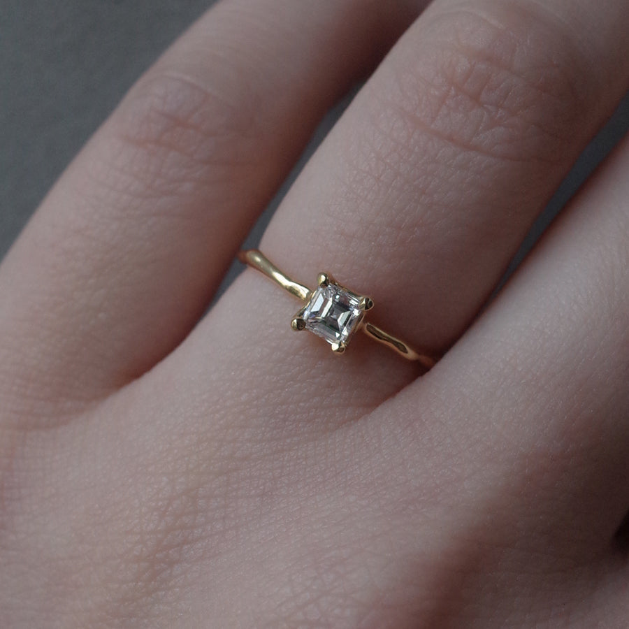 K18 Diamond Ring  №1559